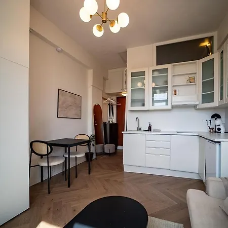 Korter Cozy Loft Close To The Center