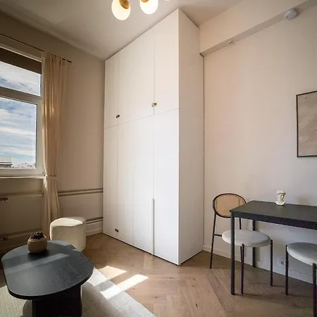 Cozy Loft Close To The Center Korter *